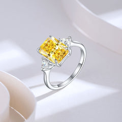 S925 Silver Flame-Cut Heart Ring - 8x11mm CZ