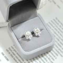 S925 6mm Pearl Studs - Vintage Luxe Earrings