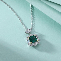 S925 Silver Emerald Gemstone Necklace