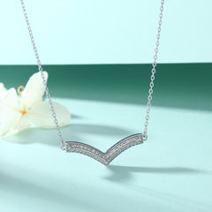 S925 Silver V Letter Necklace