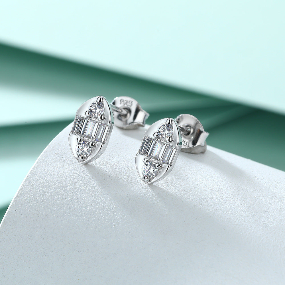 925 Silver Oval Minimalist Studs