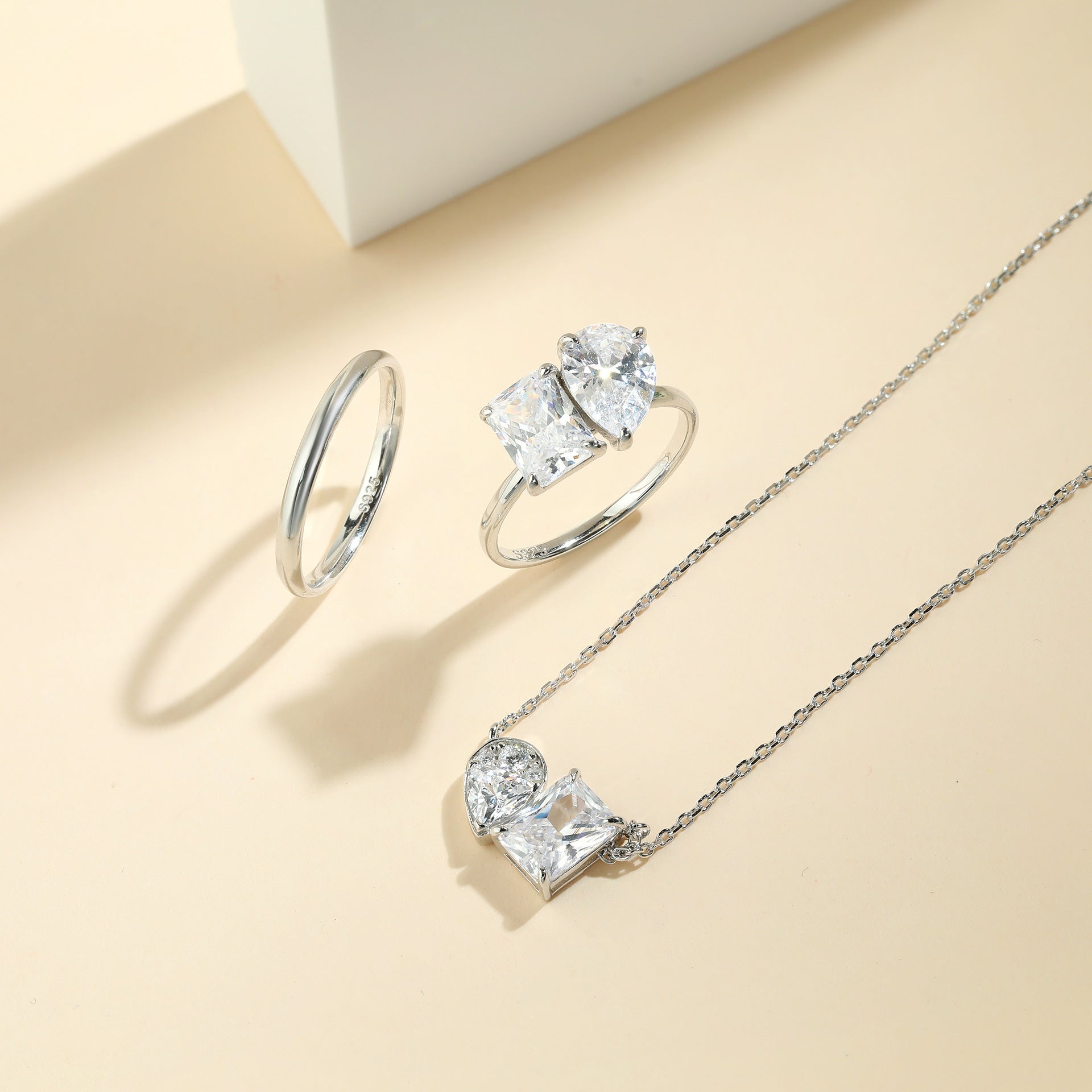 S925 Silver 2ct Square Zircon Necklace