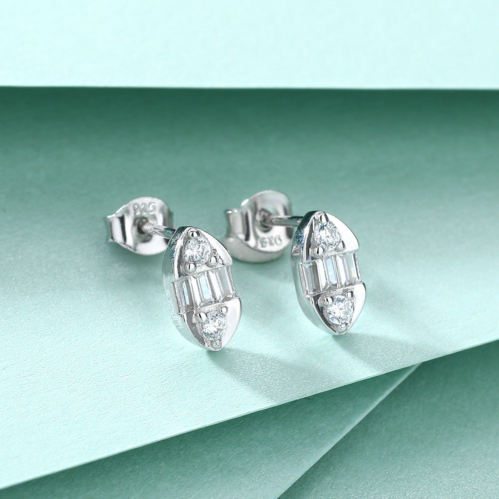 925 Silver Oval Minimalist Studs